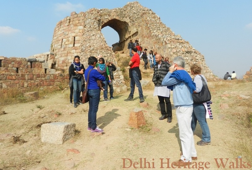 Special-Walk-Heritage-Walk-to-Tughluqabad-Fort-tomb